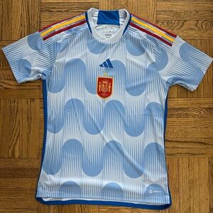ADIDAS SPAIN 2022 AWAY JERSEY - MEN'S MEDIUM - NWT AUTHENTIC